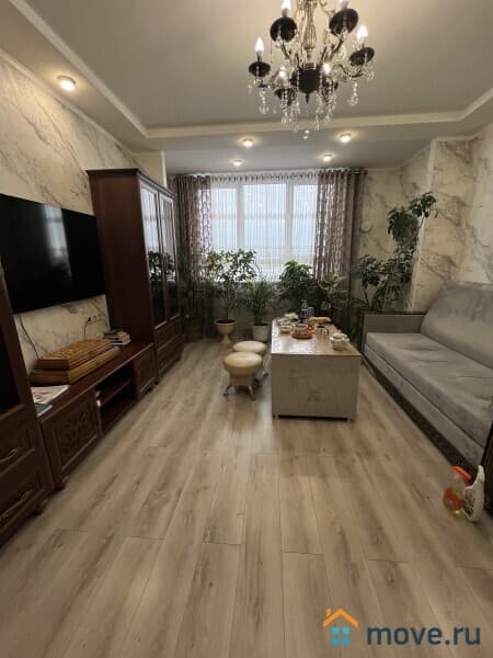 3-комн. квартира, 76 м&sup2;