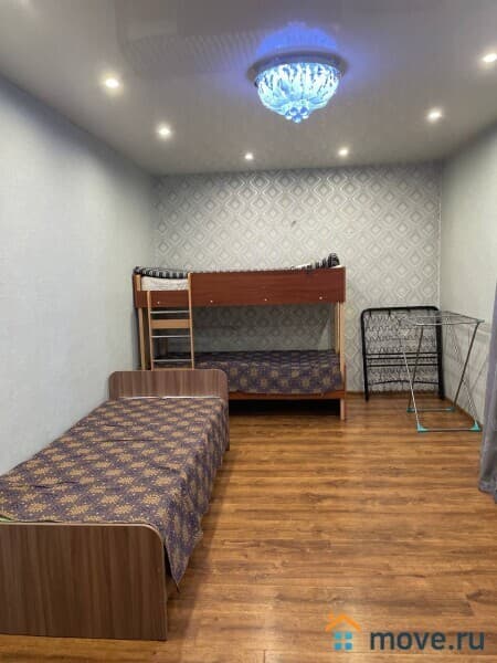 2-комн. квартира, 42 м²