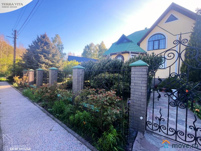 особняк, 319.7 м²