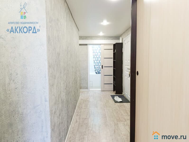 3-комн. квартира, 58.4 м²