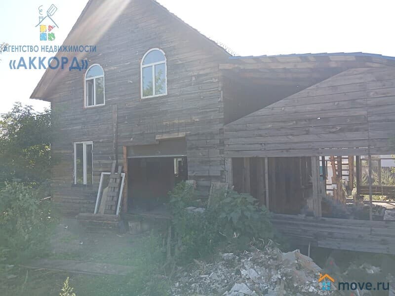 дом, 173.4 м²