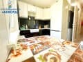 Продать трехкомнатную квартиру, 50 м², этаж 5 из 5. Фото 3