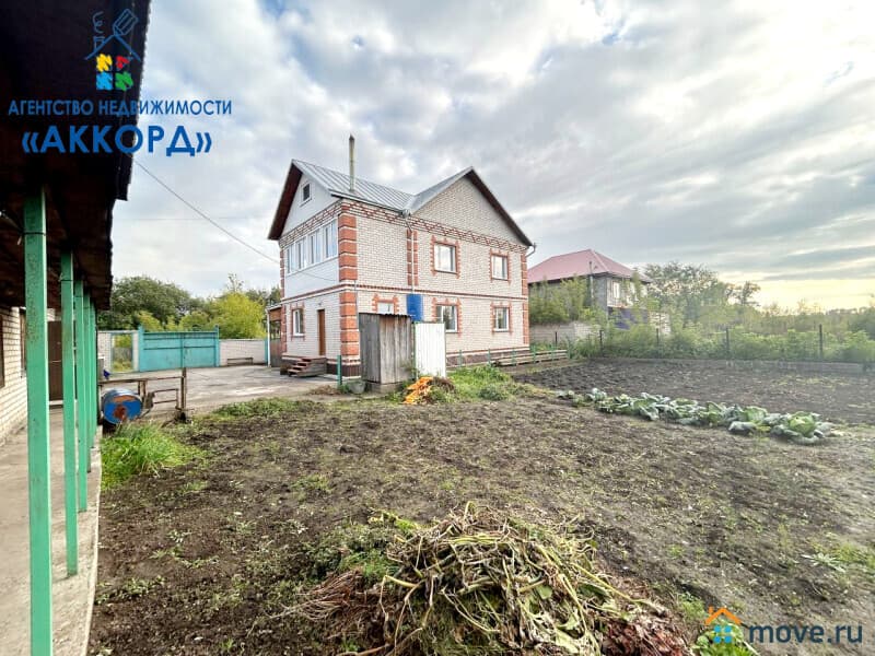 дом, 155 м²