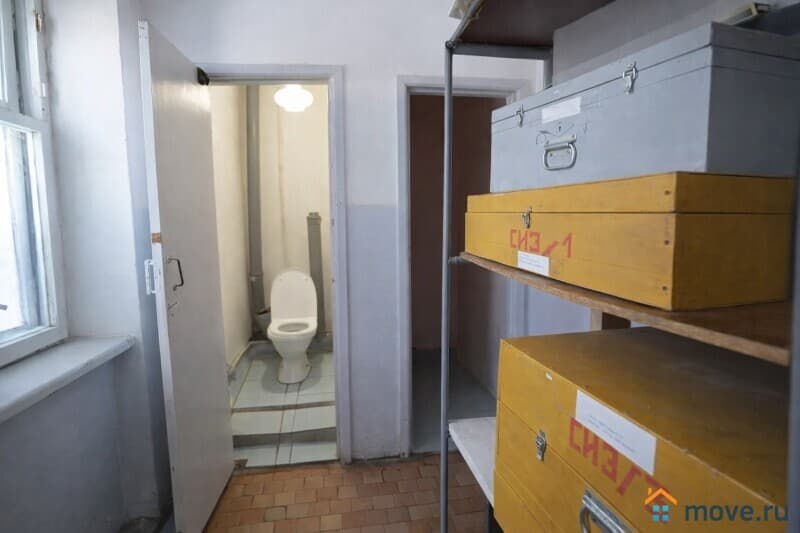 нежилое здание, 250 м&sup2;