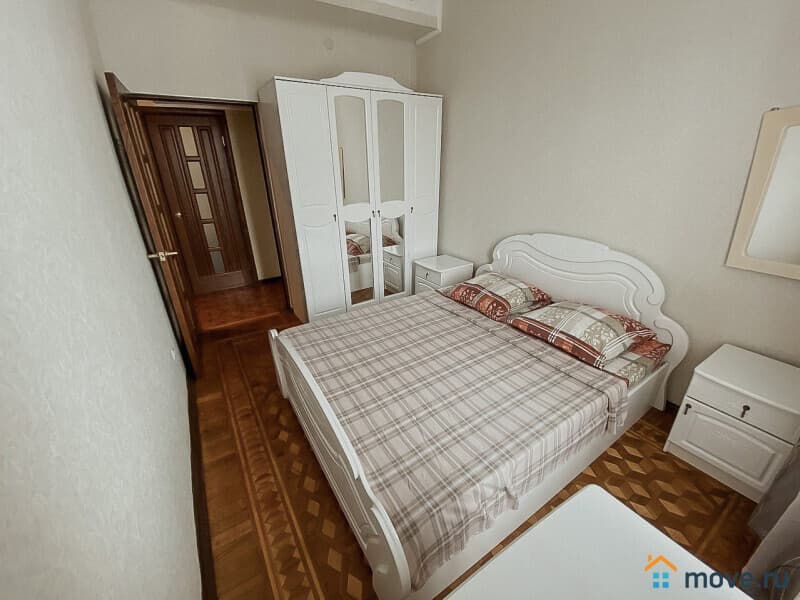 3-комн. квартира, 77 м²