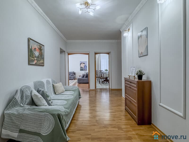 2-комн. квартира, 96 м²