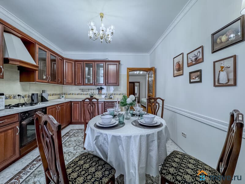 2-комн. квартира, 96 м²
