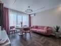 Снять двухкомнатную квартиру посуточно, 42 м², этаж 13 из 24. Фото 2