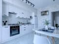 Объявление о сдаче однокомнатной квартиры на сутки, 50 м², этаж 9 из 10. Фото 2