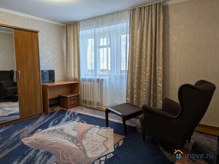 Продается 1-комнатная квартира, 35 м&sup2;, Екатеринбург, улица Карла Маркса, 24