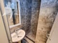 Продаем двухкомнатную квартиру, 69 м², этаж 1 из 5. Фото 3