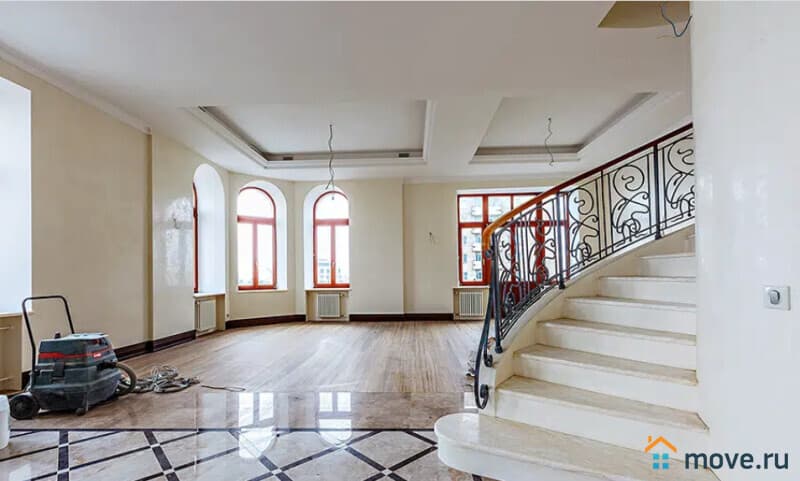 6-комн. квартира, 188 м²