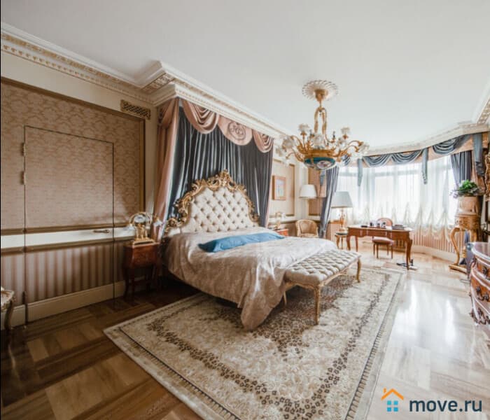 5-комн. квартира, 277 м²