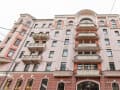 Продаем четырехкомнатную квартиру, 209 м², 4 мин. до метро пешком, этаж 3 из 6. Фото 14