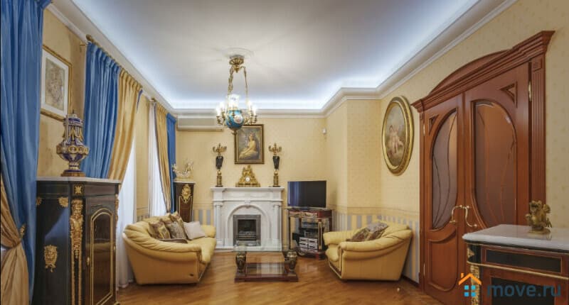 6-комн. квартира, 450 м²