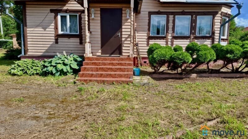 дом, 80 м²