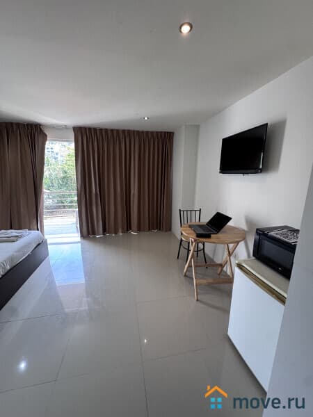 студия, 40 м²