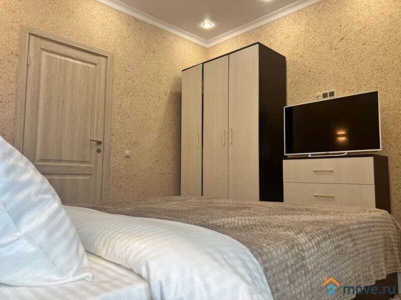 3-комн. квартира, 80 м&sup2;
