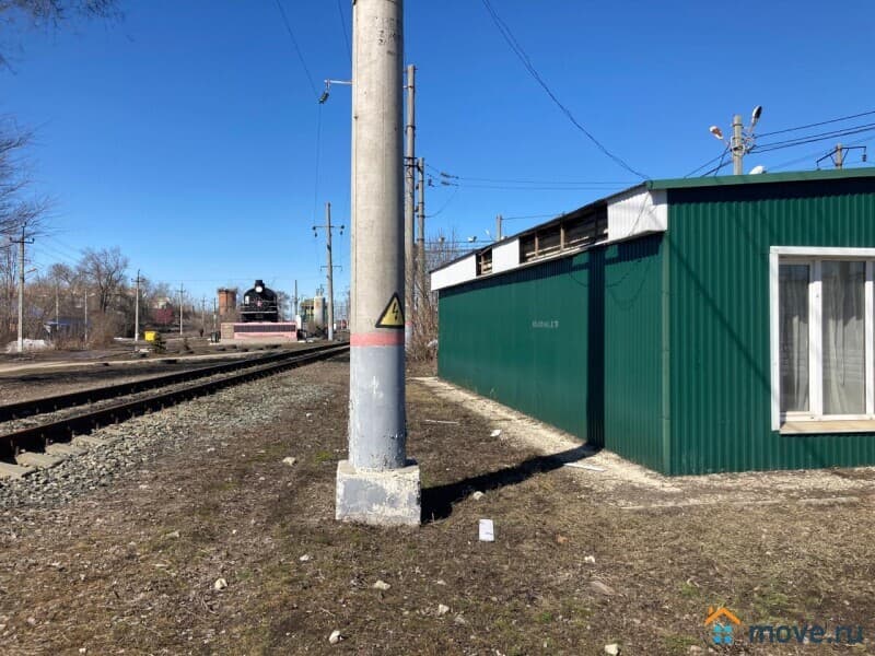 нежилое здание, 65 м²