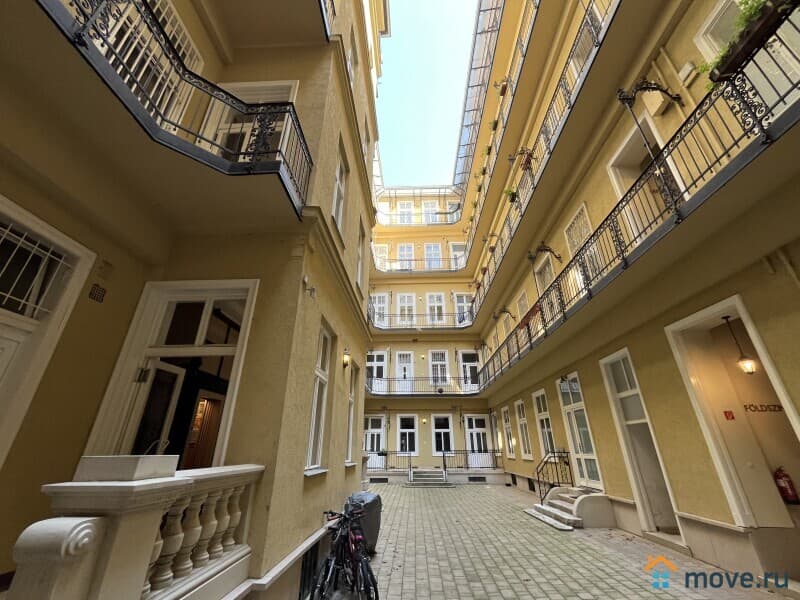 4-комн. квартира, 150 м²