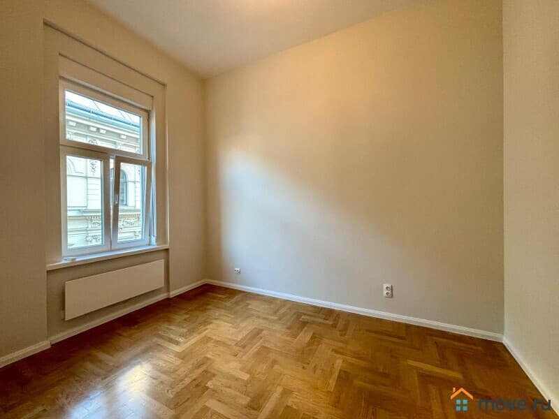 4-комн. квартира, 147 м²