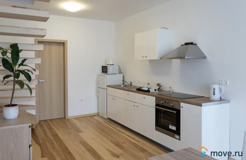 4-комн. квартира, 100 м²