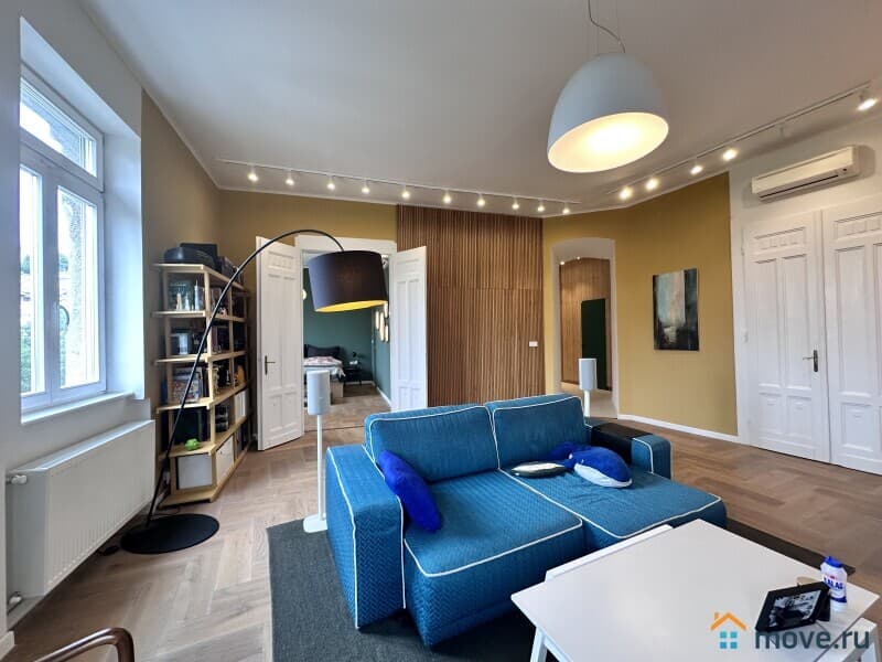 5-комн. квартира, 140 м²