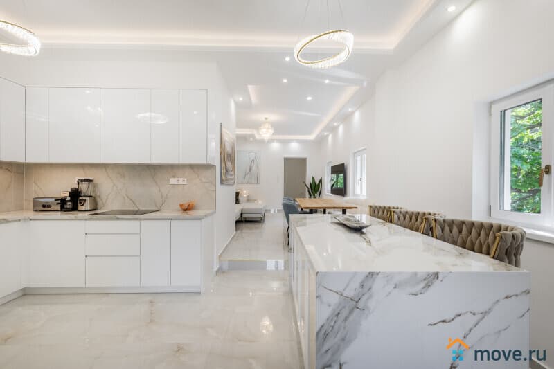 4-комн. квартира, 111 м²