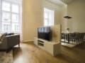 Сдается в аренду трехкомнатная квартира, 124 м², этаж 2 из 5. Фото 4