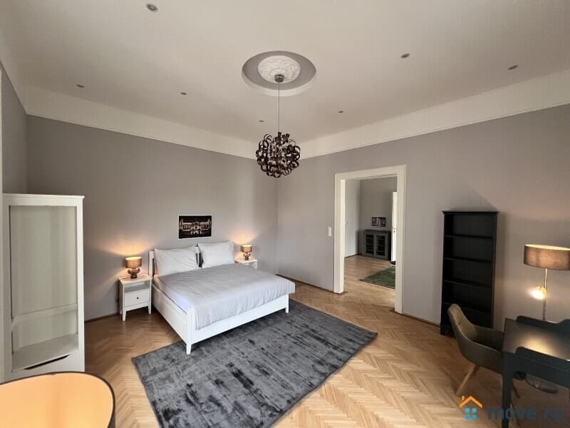 4-комн. квартира, 133 м²