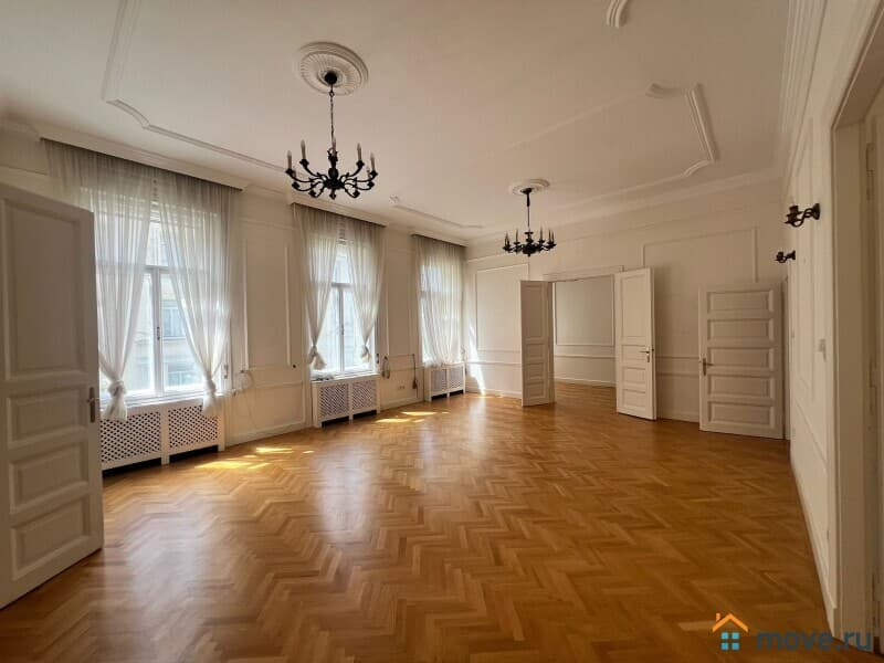 4-комн. квартира, 128 м²