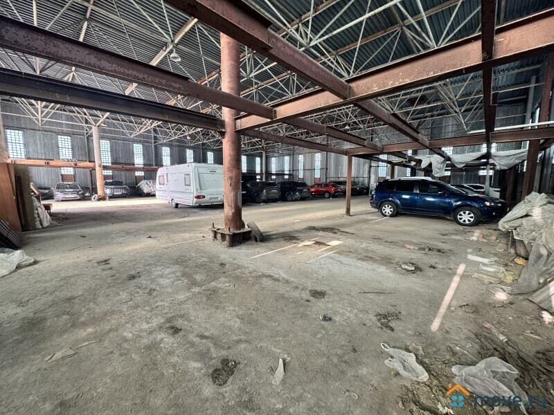 нежилое здание, 4383 м&sup2;