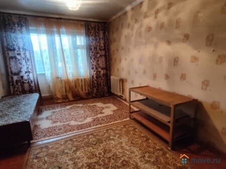 Продаю 3-комнатную квартиру, 70.1 м², Сокол, улица Королева, 4