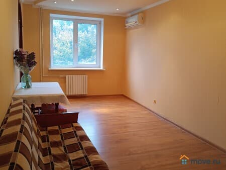 Продаем 4-комнатную квартиру, 86 м², Донецк, Независимости