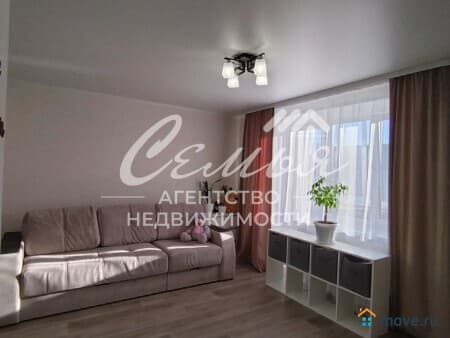 Продаем 1-комнатную квартиру, 34 м&sup2;, Заводоуковск, улица Мелиораторов, 15 а