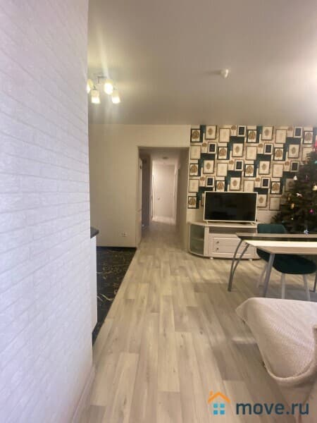 3-комн. квартира, 80 м&sup2;