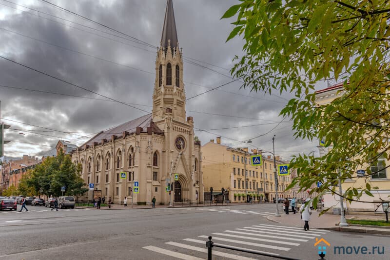 5-комн. квартира, 180 м²