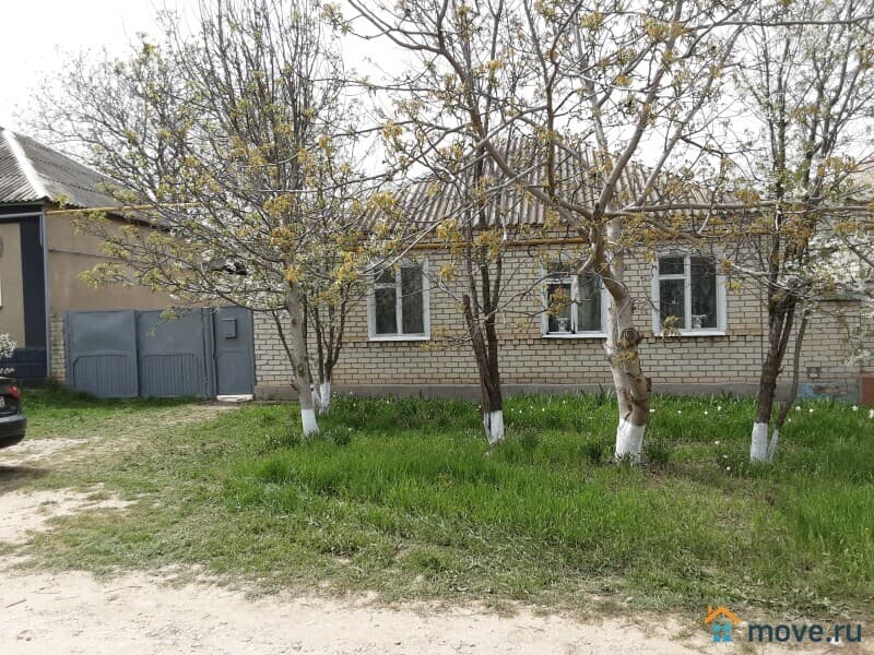 дом, 70 м²