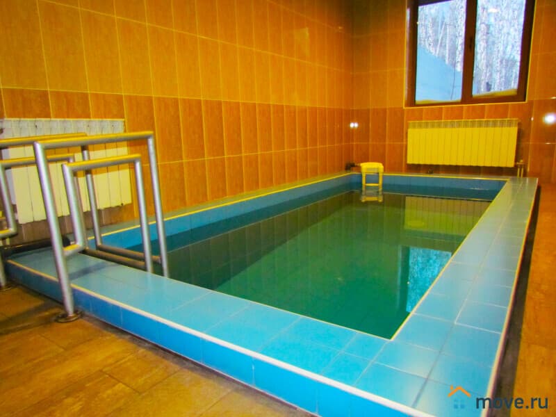 коттедж, 500 м&sup2;