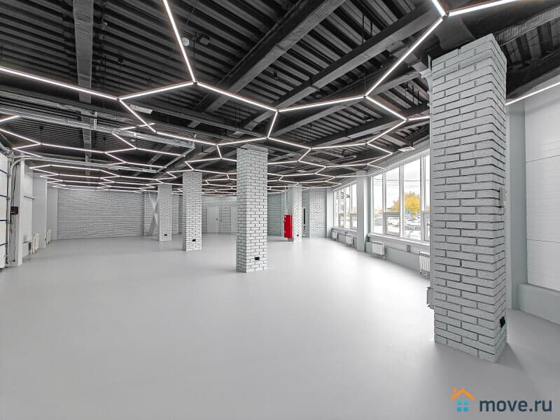 нежилое здание, 305 м&sup2;