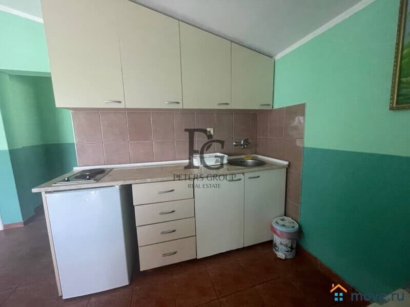 гостиница, 300 м²