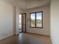 Продажа однокомнатной квартиры, 52 м², этаж 3 из 5. Фото 3