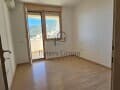 Продажа однокомнатной квартиры, 52 м², этаж 3 из 5. Фото 5