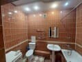 Сдается двухкомнатная квартира, 54 м², этаж 2 из 5. Фото 1