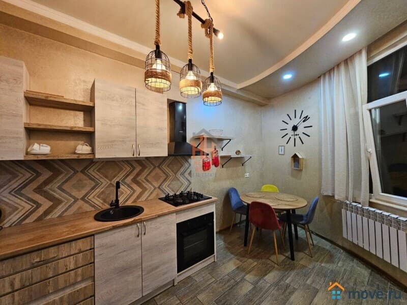 3-комн. квартира, 105 м²