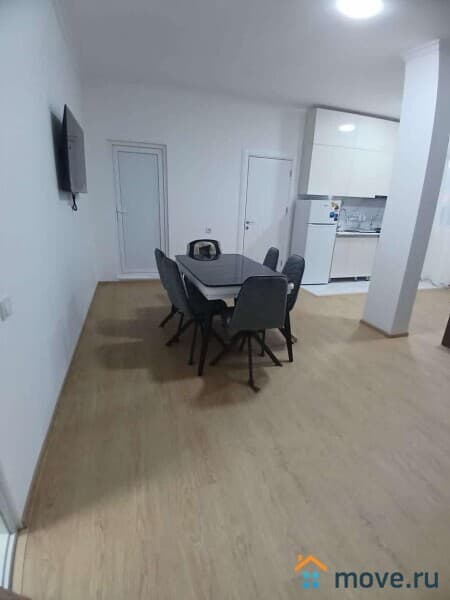 2-комн. квартира, 75 м²