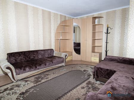 Сдаем посуточно студию, 30 м², Белогорск, улица Кирова, 83