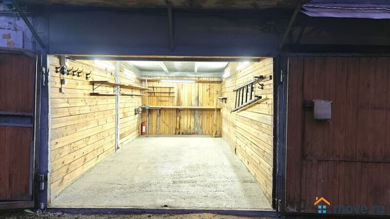 гараж, 18.4 м&sup2;