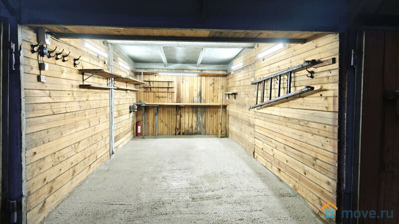 гараж, 18.4 м&sup2;