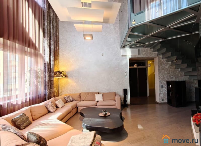 6-комн. квартира, 318 м&sup2;